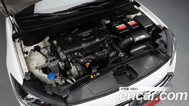 Hyundai AVANTE 2016 — photo 6