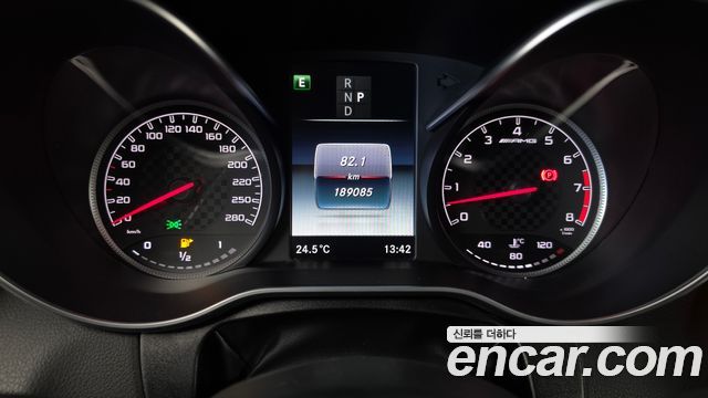 Mercedes-Benz C-Class 2017 — photo 8