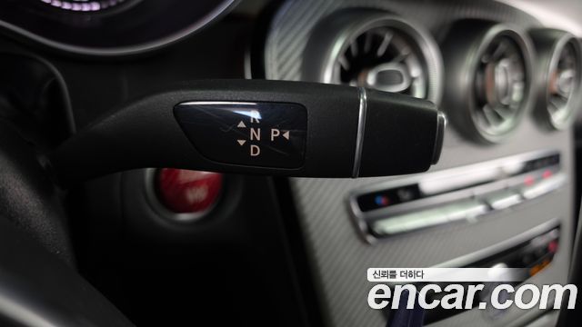 Mercedes-Benz C-Class 2017 — photo 9