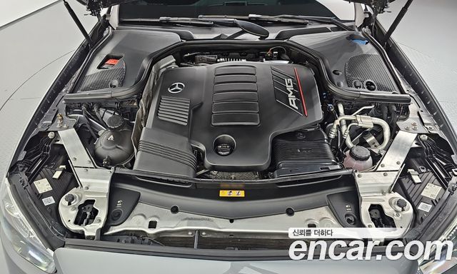 Mercedes-Benz E-Class 2023 — photo 6