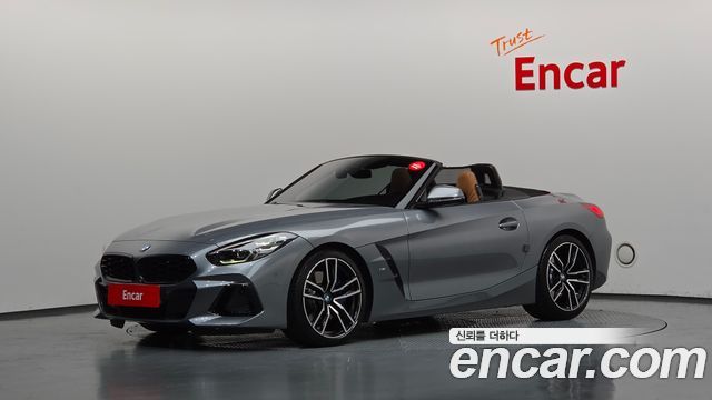 BMW Z4 2023 — photo 1