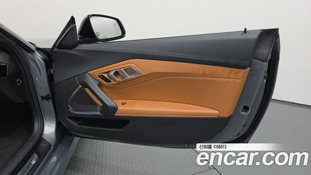 BMW Z4 2023 — photo 15