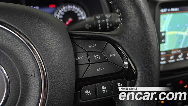 Jeep Renegade 2021 — photo 23