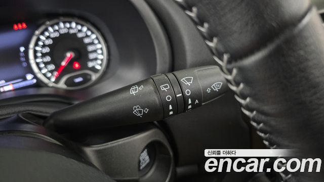Jeep Renegade 2021 — photo 30