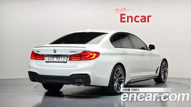 BMW 5-Series 2017 — photo 2