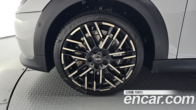 Mini Cooper 2025 — photo 5
