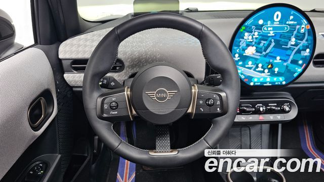 Mini Cooper 2025 — photo 19