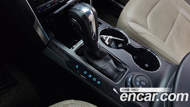 Ford Explorer 2018 — photo 12