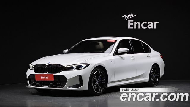 BMW 3-Series 2024 — photo 32