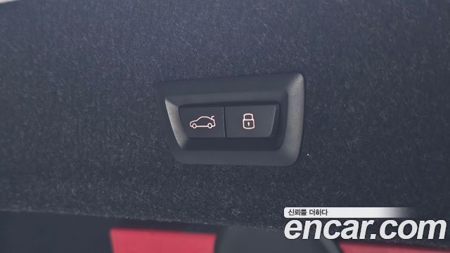 BMW 3-Series 2024 — photo 24
