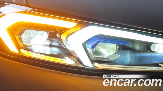 BMW 3-Series 2024 — photo 8