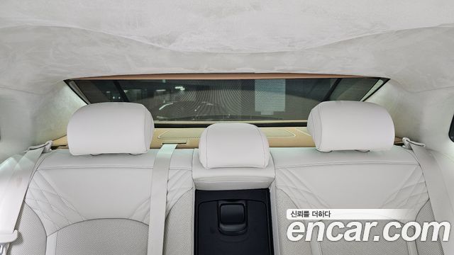 Hyundai Grandeur 2023 — photo 34