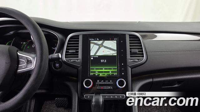 Renault Korea SM6 2017 — photo 20