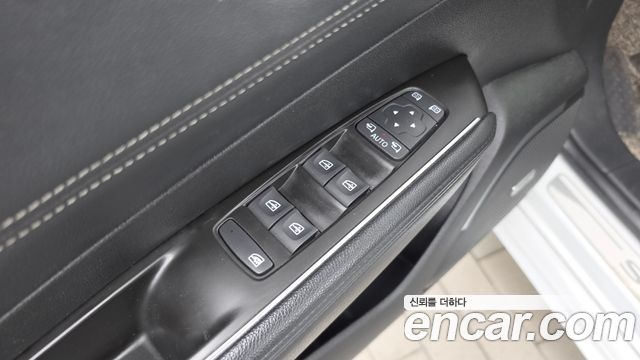 Renault Korea SM6 2017 — photo 28