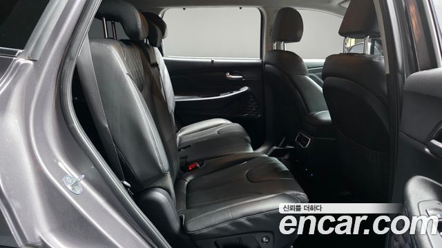 Hyundai Santafe 2021 — photo 11