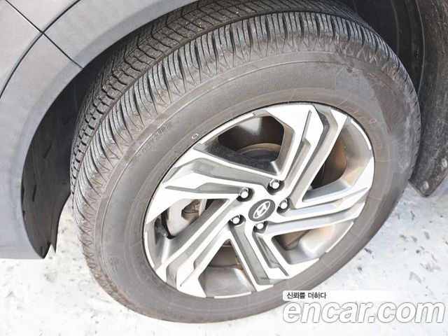 Hyundai Santafe 2021 — photo 17