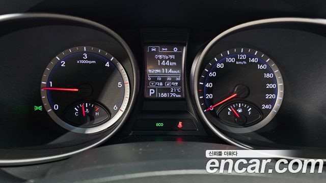 Hyundai Santafe 2015 — photo 11