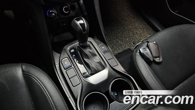 Hyundai Santafe 2015 — photo 12