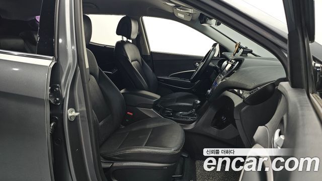 Hyundai Santafe 2015 — photo 13
