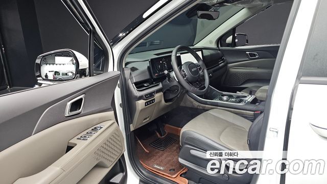 Kia Canival 2025 — photo 13
