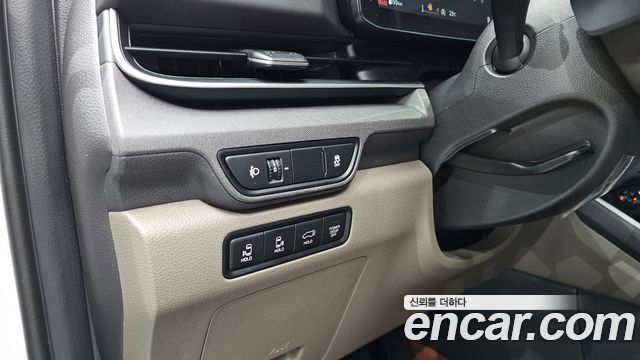 Kia Canival 2025 — photo 24