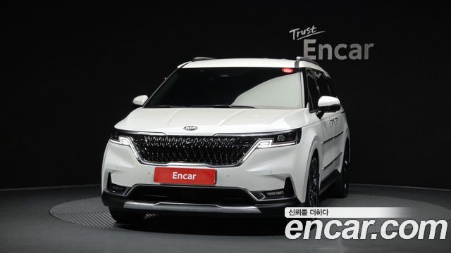 Kia Canival 2021 — photo 3