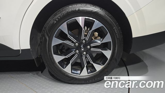 Kia Canival 2021 — photo 7
