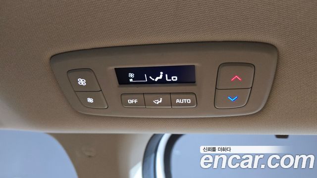Kia Canival 2021 — photo 27