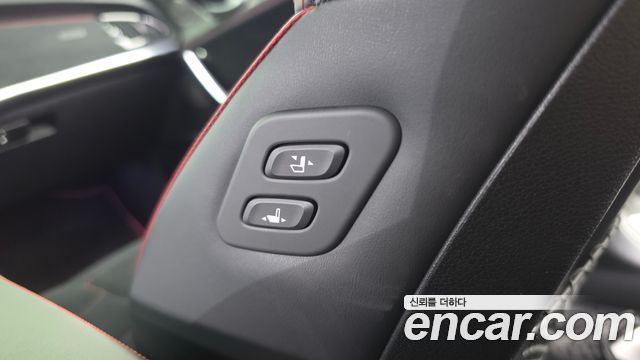 Kia Stinger 2023 — photo 29