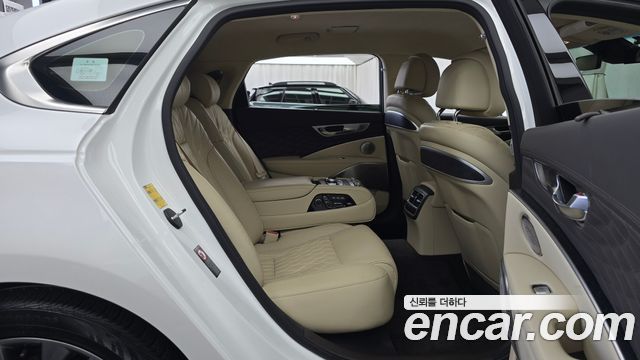 Kia K9 2023 — photo 17