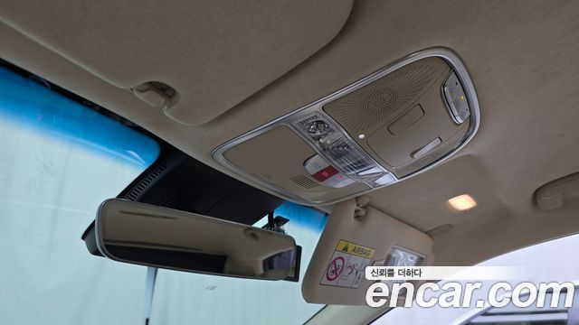 Kia K9 2023 — photo 25