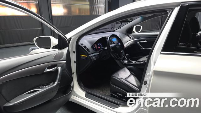Hyundai i40 2016 — photo 10