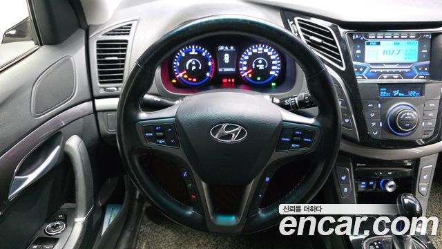 Hyundai i40 2016 — photo 13