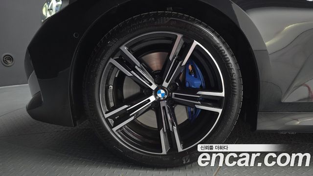 BMW 3-Series 2026 — photo 5
