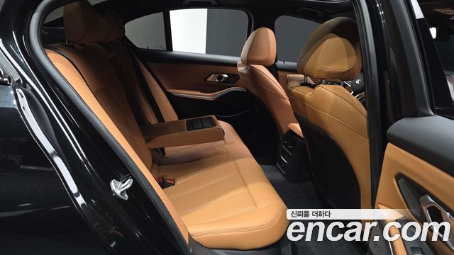BMW 3-Series 2026 — photo 18