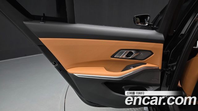BMW 3-Series 2026 — photo 15