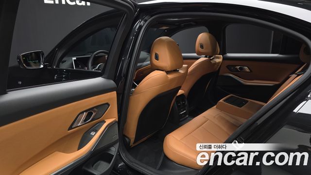 BMW 3-Series 2026 — photo 16