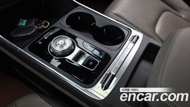 Kia Canival 2024 — photo 12