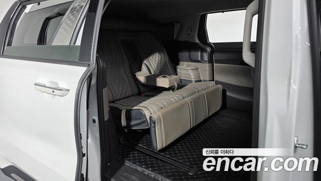 Kia Canival 2024 — photo 17