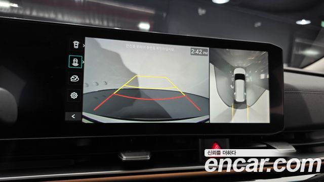 Kia Canival 2024 — photo 24