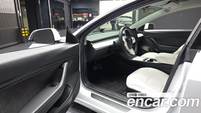 Tesla Model 3 2021 — photo 13