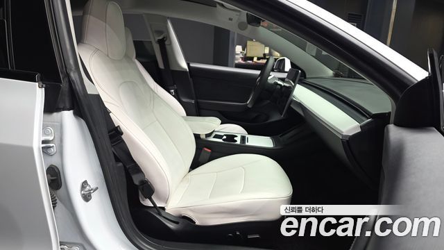 Tesla Model 3 2021 — photo 17