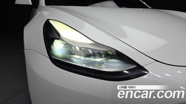 Tesla Model 3 2021 — photo 8