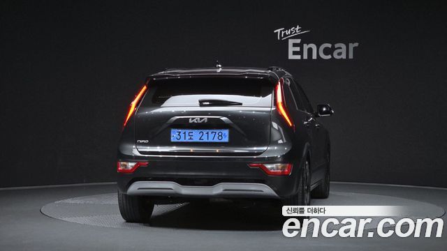 Kia Niro 2023 — photo 4