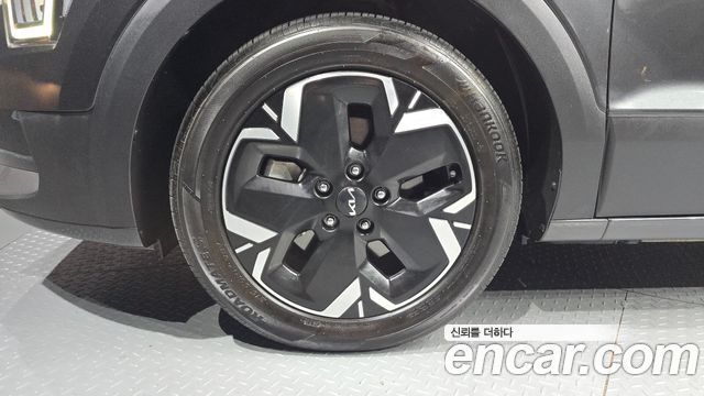 Kia Niro 2023 — photo 5