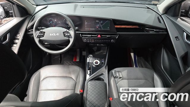 Kia Niro 2023 — photo 10