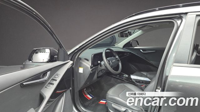 Kia Niro 2023 — photo 13