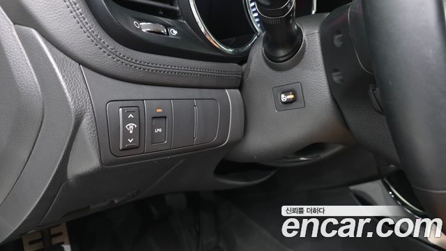 Kia K5 2013 — photo 18