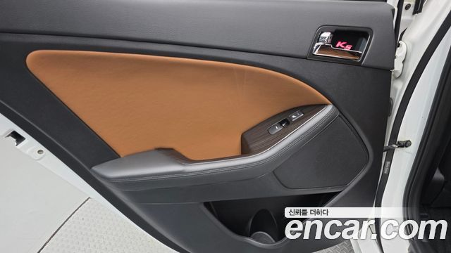 Kia K5 2013 — photo 15