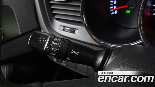 Kia K5 2013 — photo 33